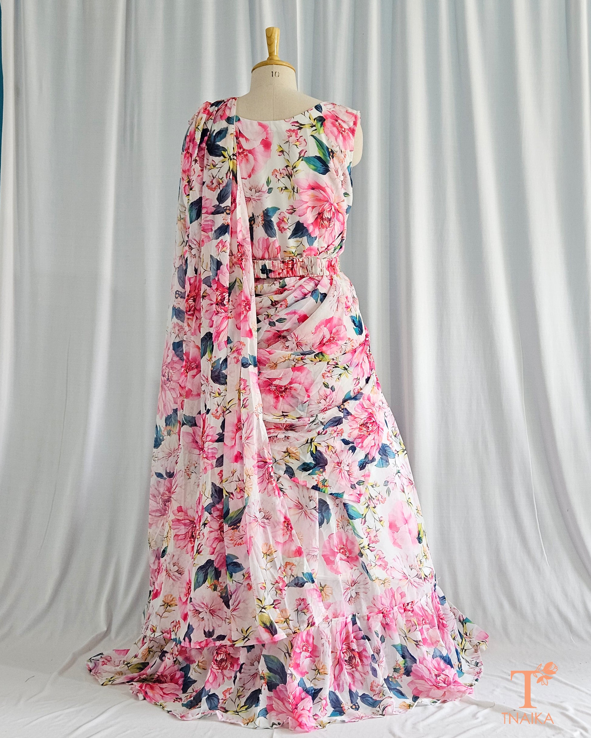 latest designs of dresses made from sarees Transforming your Old Sarees into a Beautiful Dress