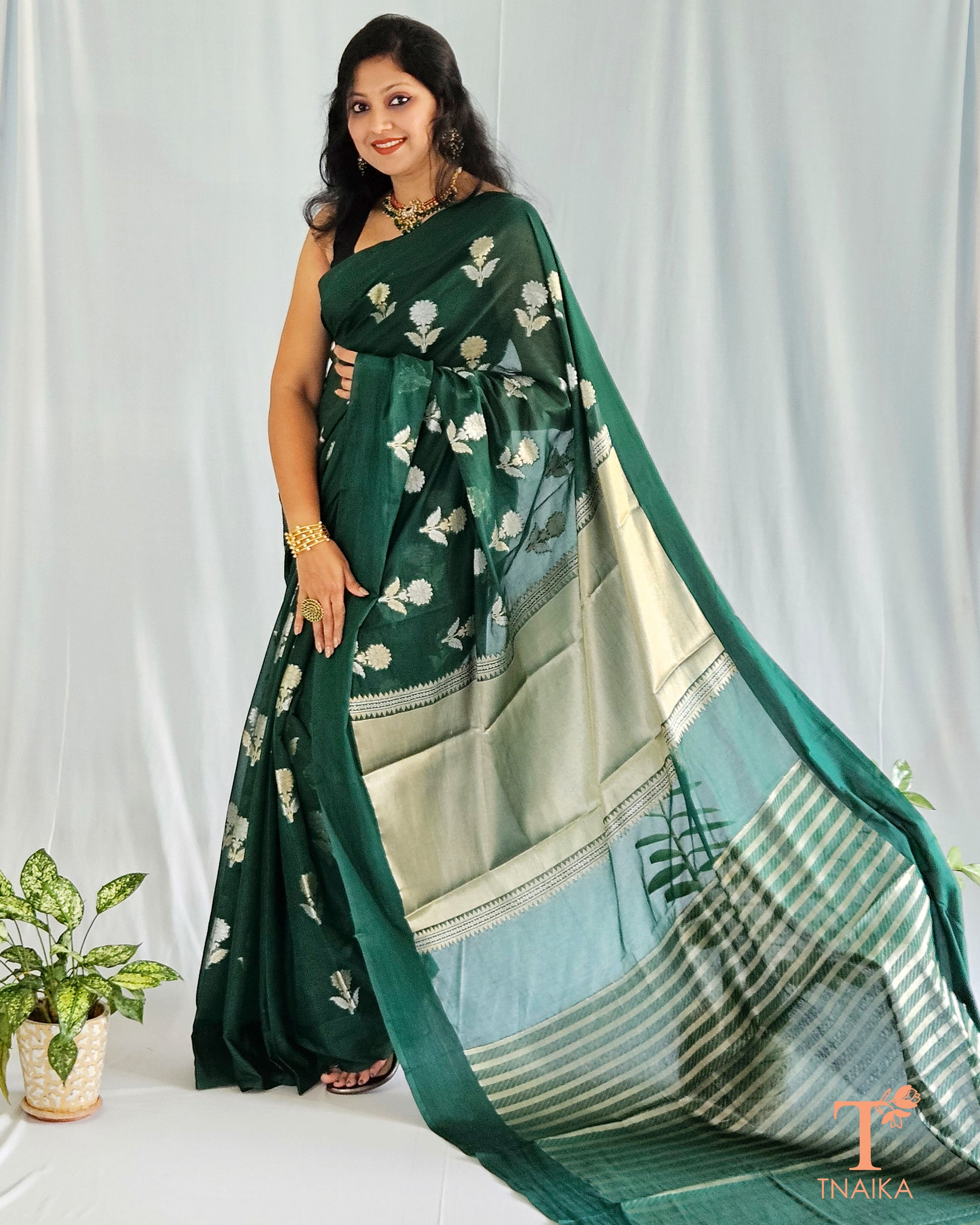 Festive bottle green saree
Elegant bottle green saree
Bottle green chiffon saree
Bottle green silk saree with border
Bottle green saree for evening events
Bottle green saree with embroidery
Bottle green pattu saree
Bottle green satin saree
Bottle green organza saree
Soft bottle green saree
Bottle green saree for reception
Plain bottle green saree
Bottle green saree for bridesmaids
Bottle green velvet saree
Bottle green saree with golden pallu