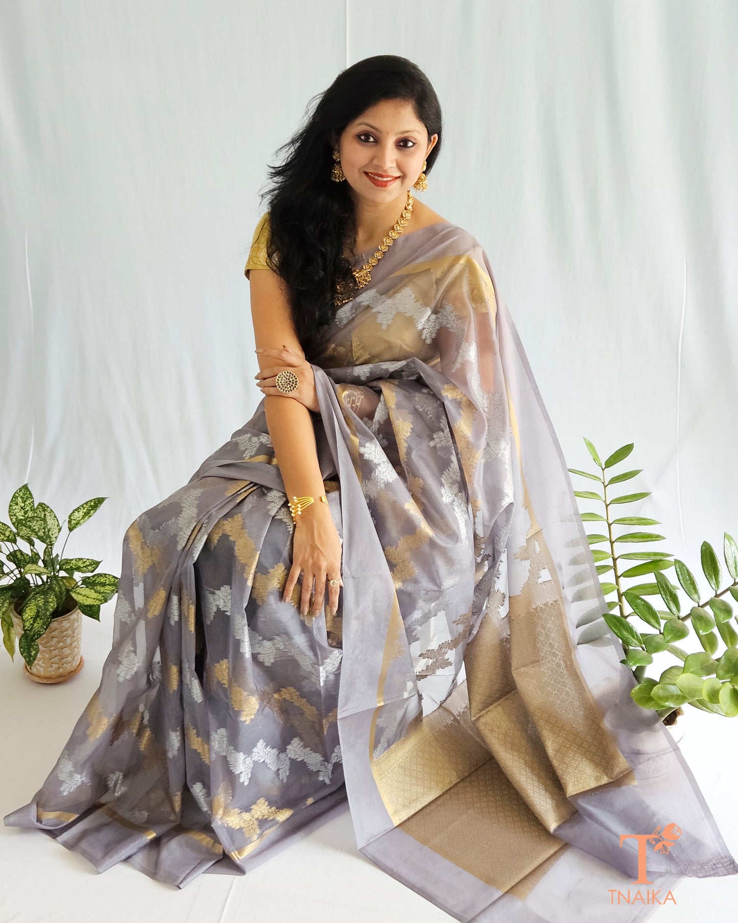 Banarasi semi Kora organza saree
Kora organza saree online
Banarasi saree collection
Lightweight organza saree
Banarasi saree for weddings
Elegant Kora organza saree
Traditional Banarasi saree
Designer Kora organza saree
Festive Banarasi saree
Semi Kora saree with zari
Banarasi organza saree for parties
Soft Kora organza saree
Organza saree with blouse
Banarasi saree with floral design
Semi Kora saree for special occasions