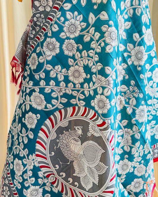 Elegant silk-polyester blend dupatta featuring traditional prints for versatile styling with kurtas and suits