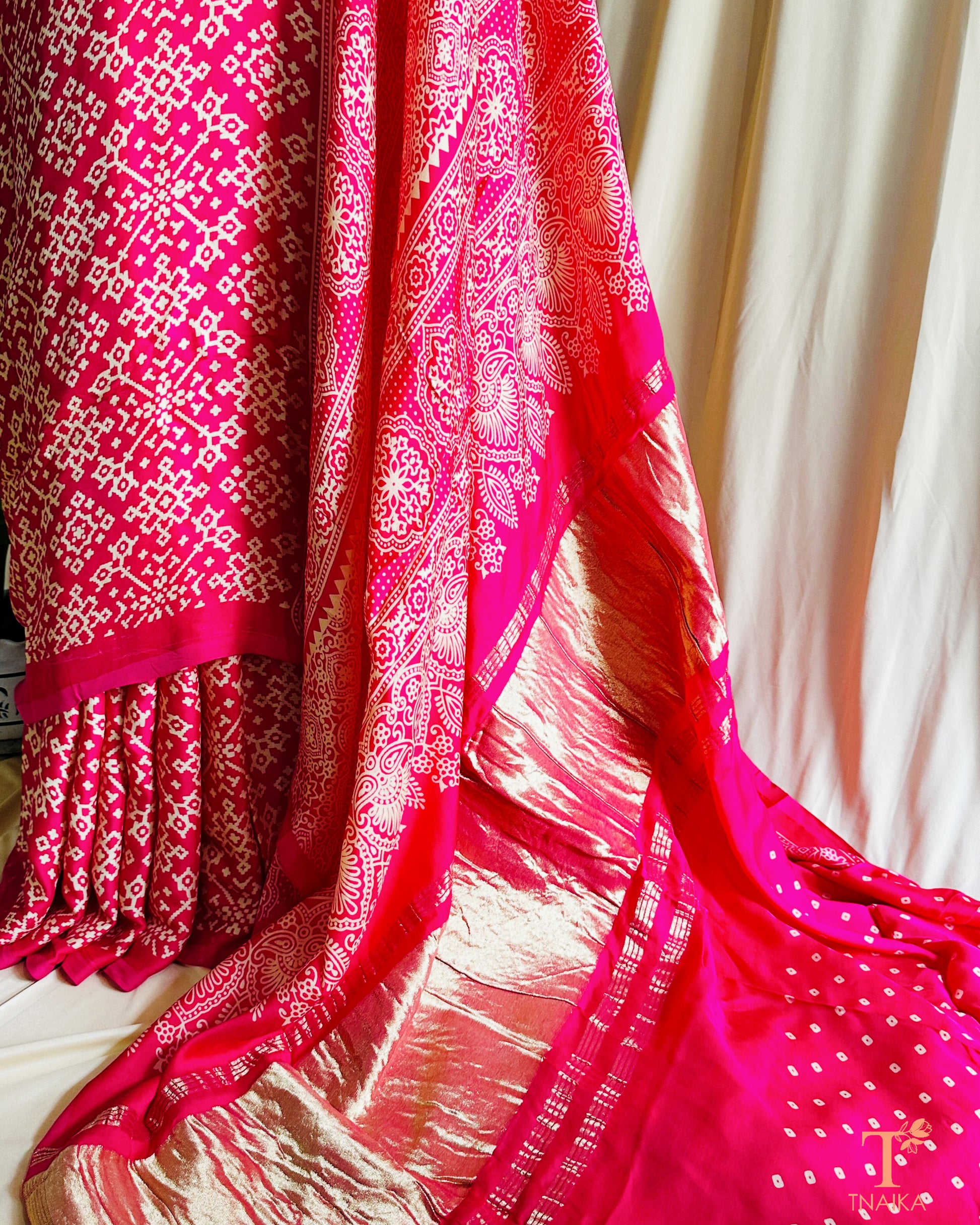 Modal Silk Rang Patta Patola Saree - Rani Pink