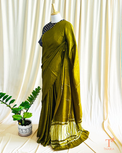 Mandovi Plain Modal Silk Saree - Mehendi Green