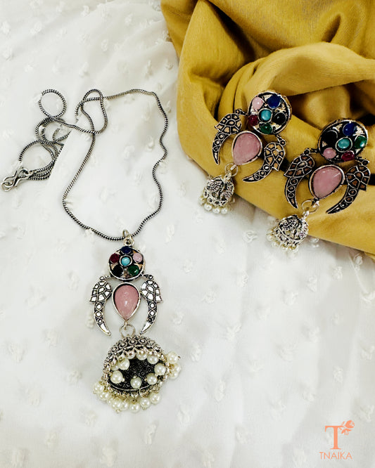 Oxidized Rustic Glow Pendant Necklace Set - Pink