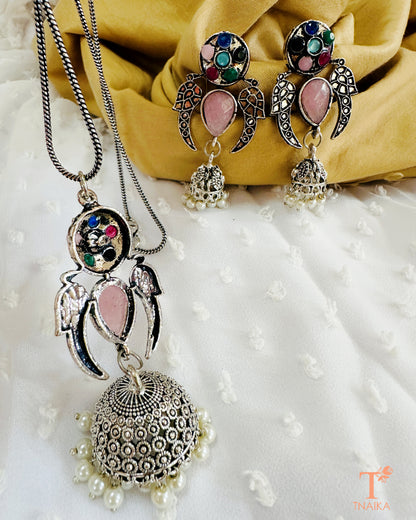 Oxidized Rustic Glow Pendant Necklace Set - Pink