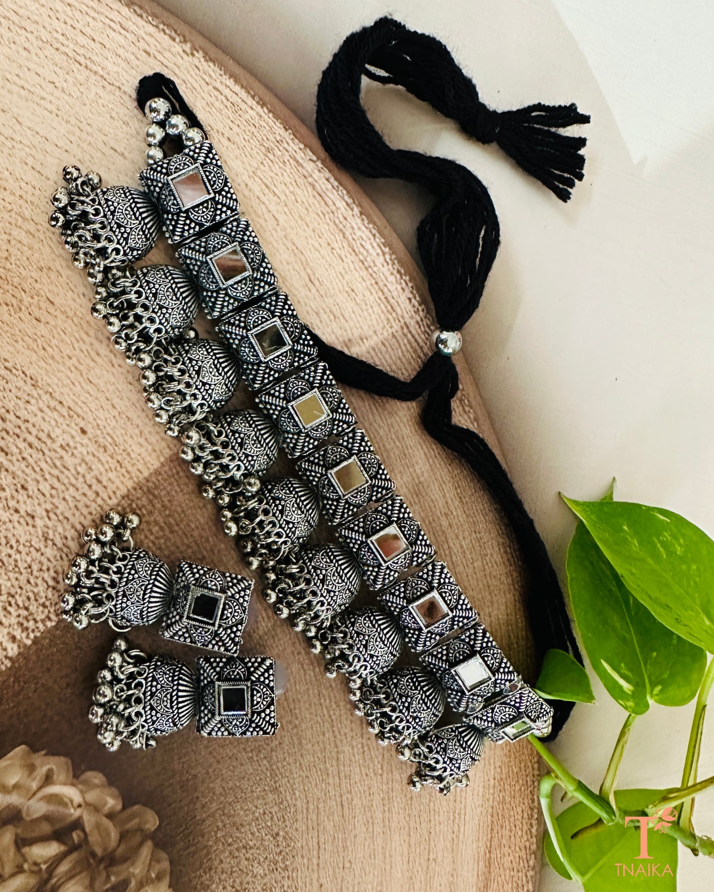 Raas Choker Set