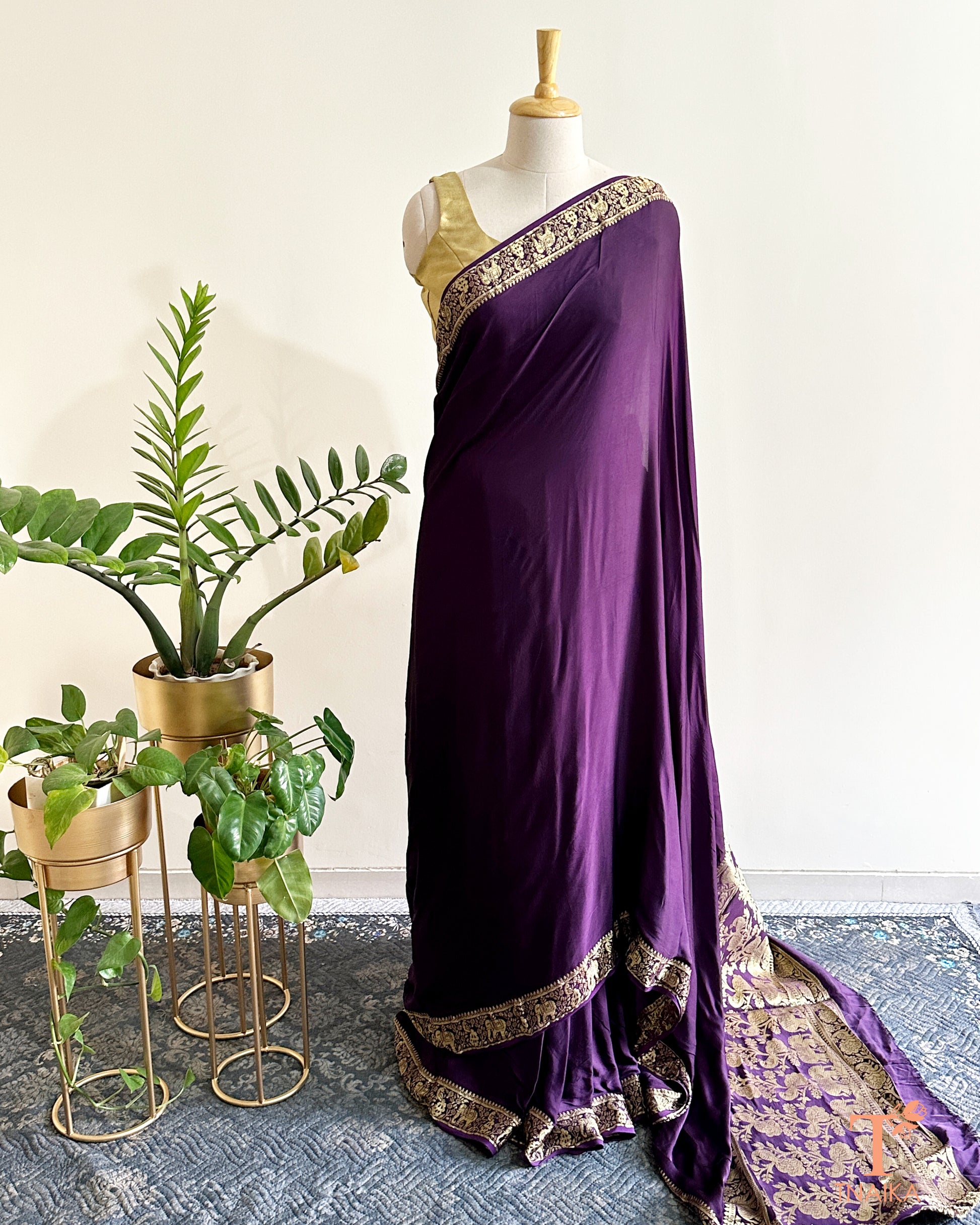 Nakshi design pallu on lightweight modal saree