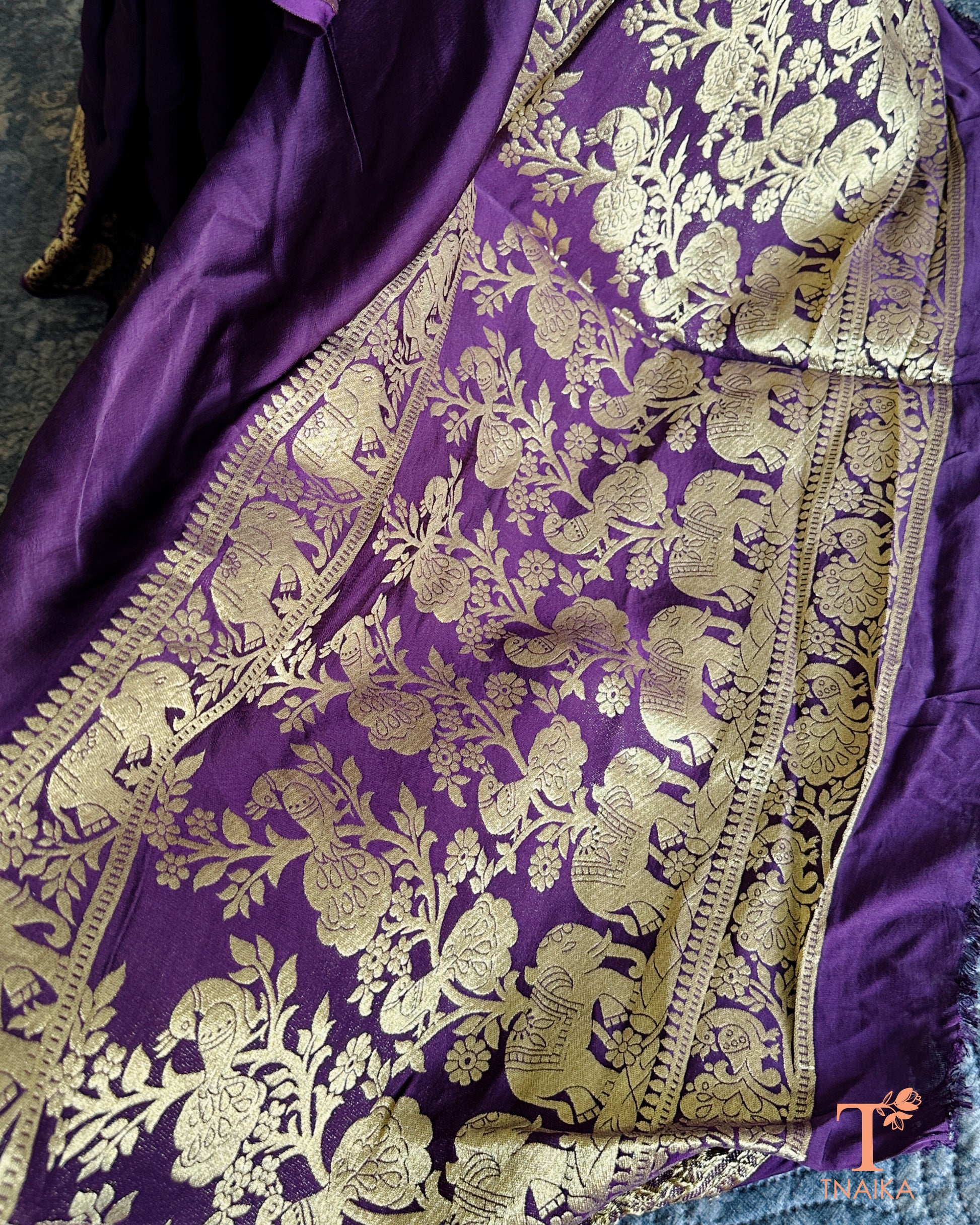 Modal fabric saree featuring Nakshi patterns