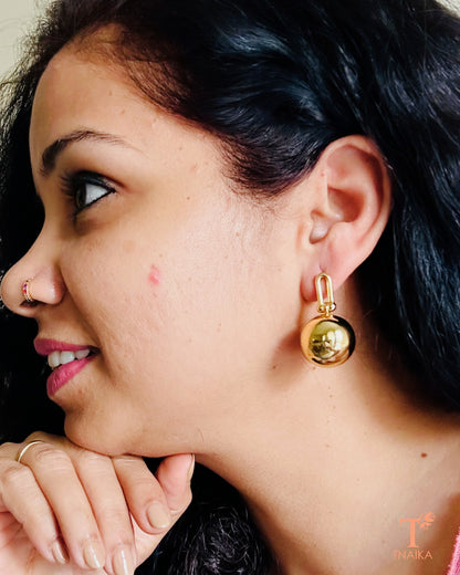 Anti-tarnish gold finish danglers worn on ear