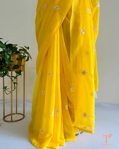 Parijat flower butti georgette saree with separate unstitched blouse