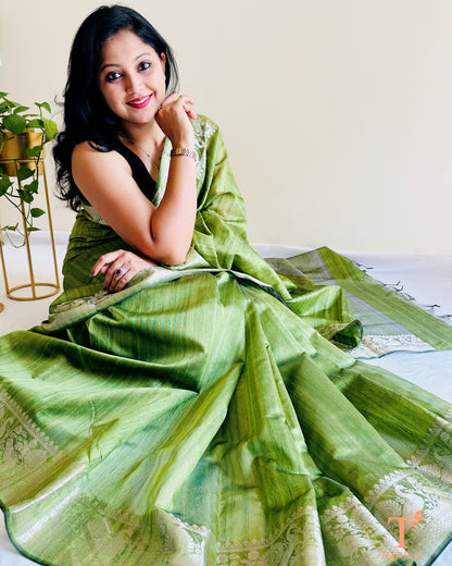 Semi Tussar Silk Vasudha Saree - Green