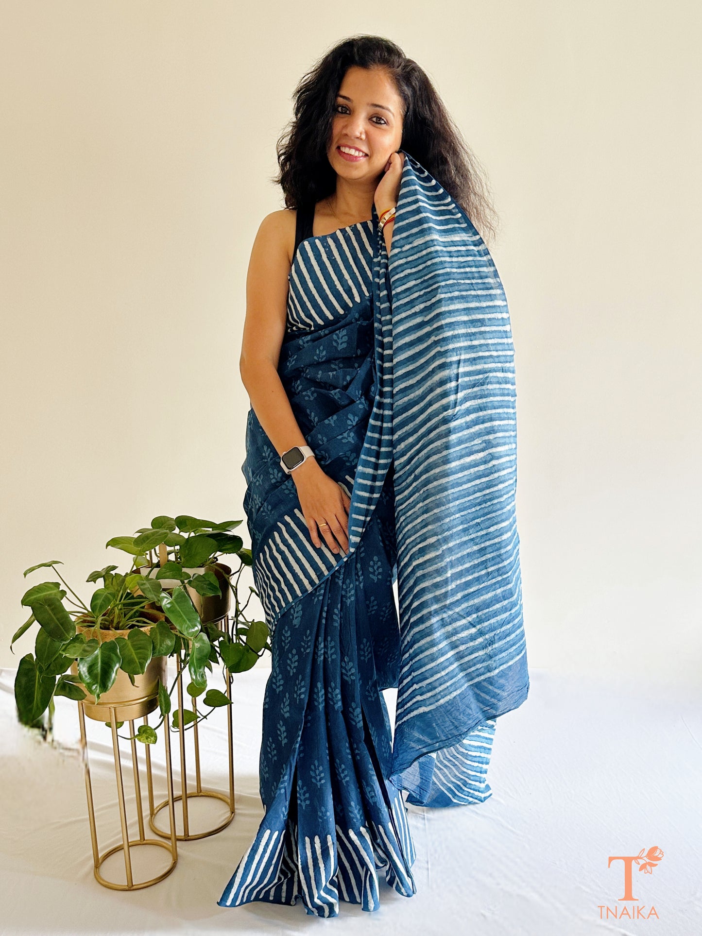 handcrafted indigo cotton saree for women