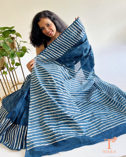lightweight breathable cotton saree with stripe pallu