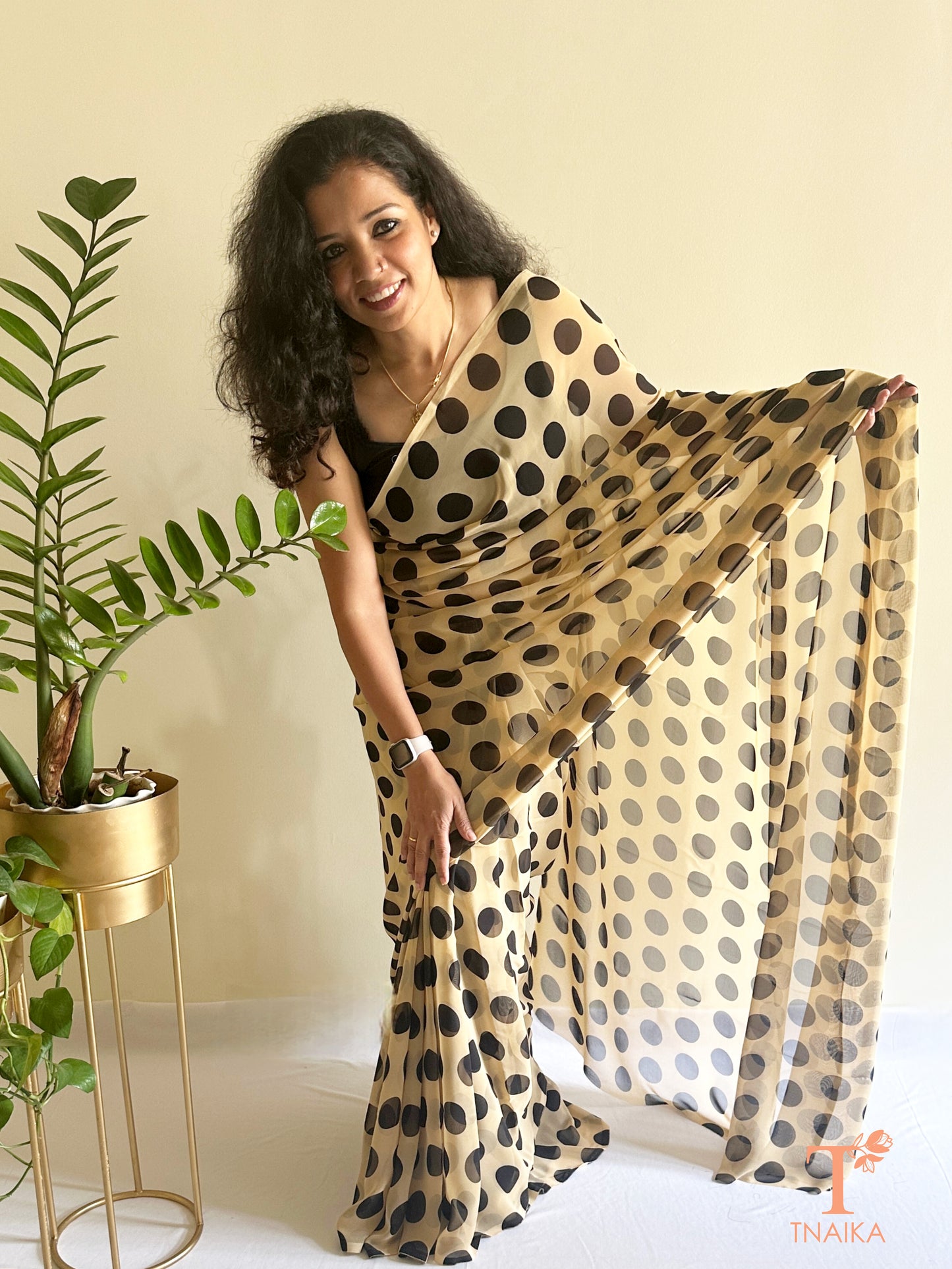 bold polka dot saree georgette fabric