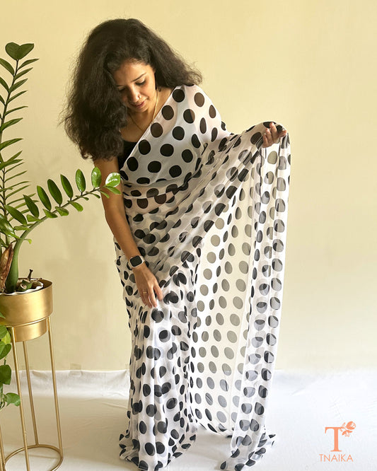 retro style big polka dot georgette saree
