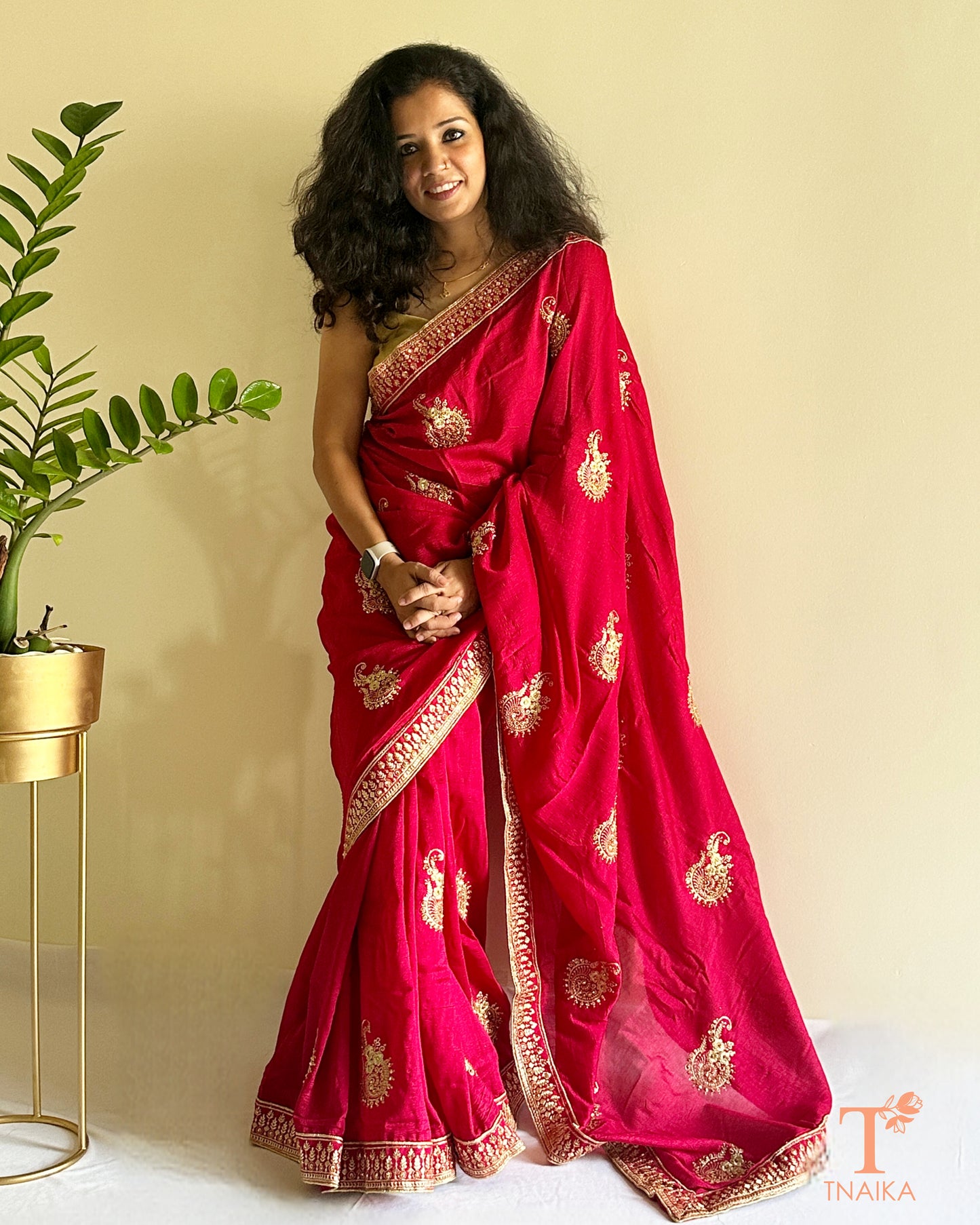 red georgette saree with lace border and embellishments