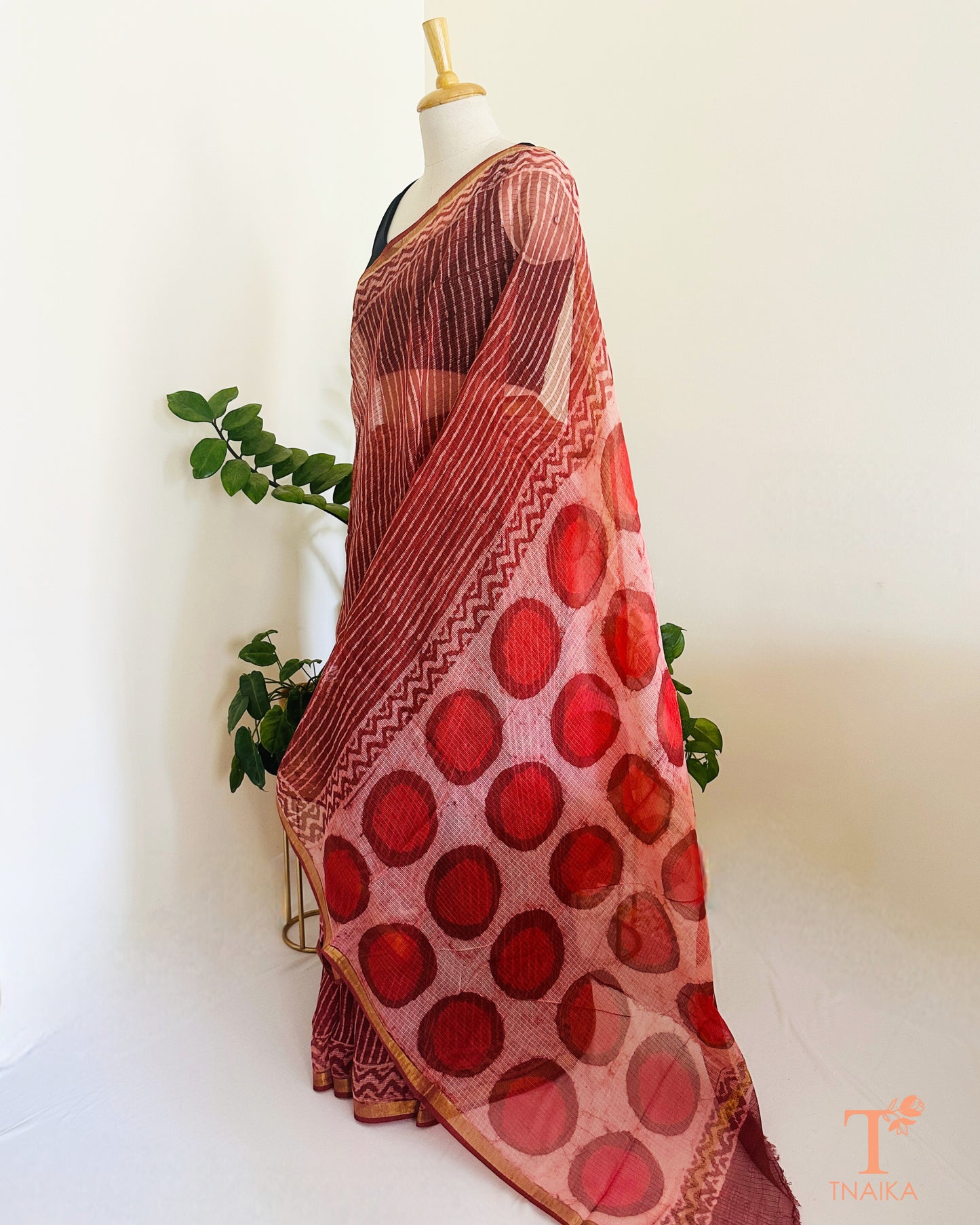 airy kota cotton saree with fine check weave