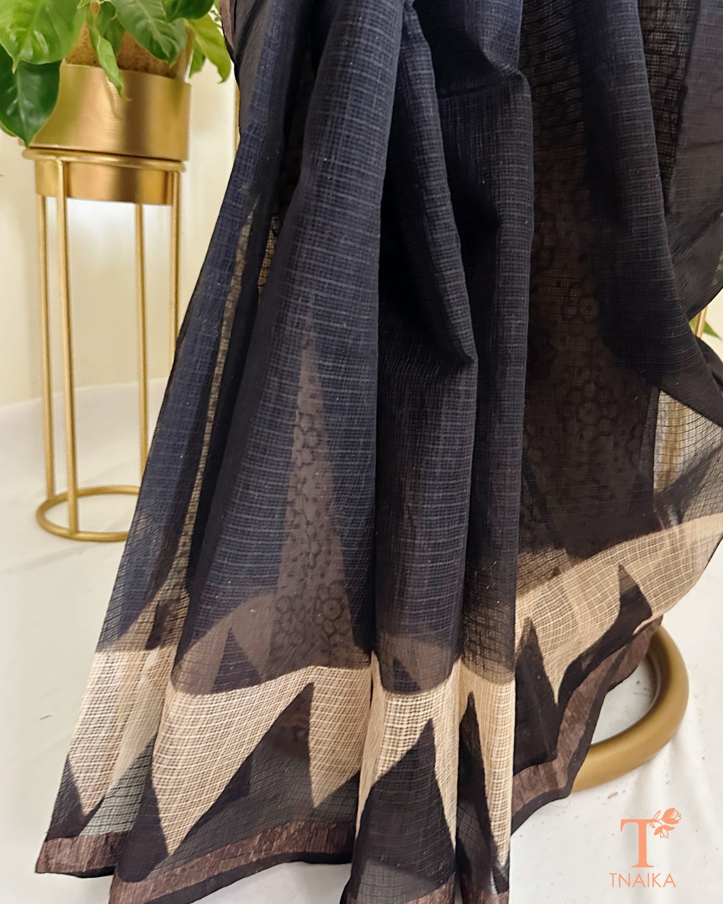 airy kota cotton saree with fine check weave