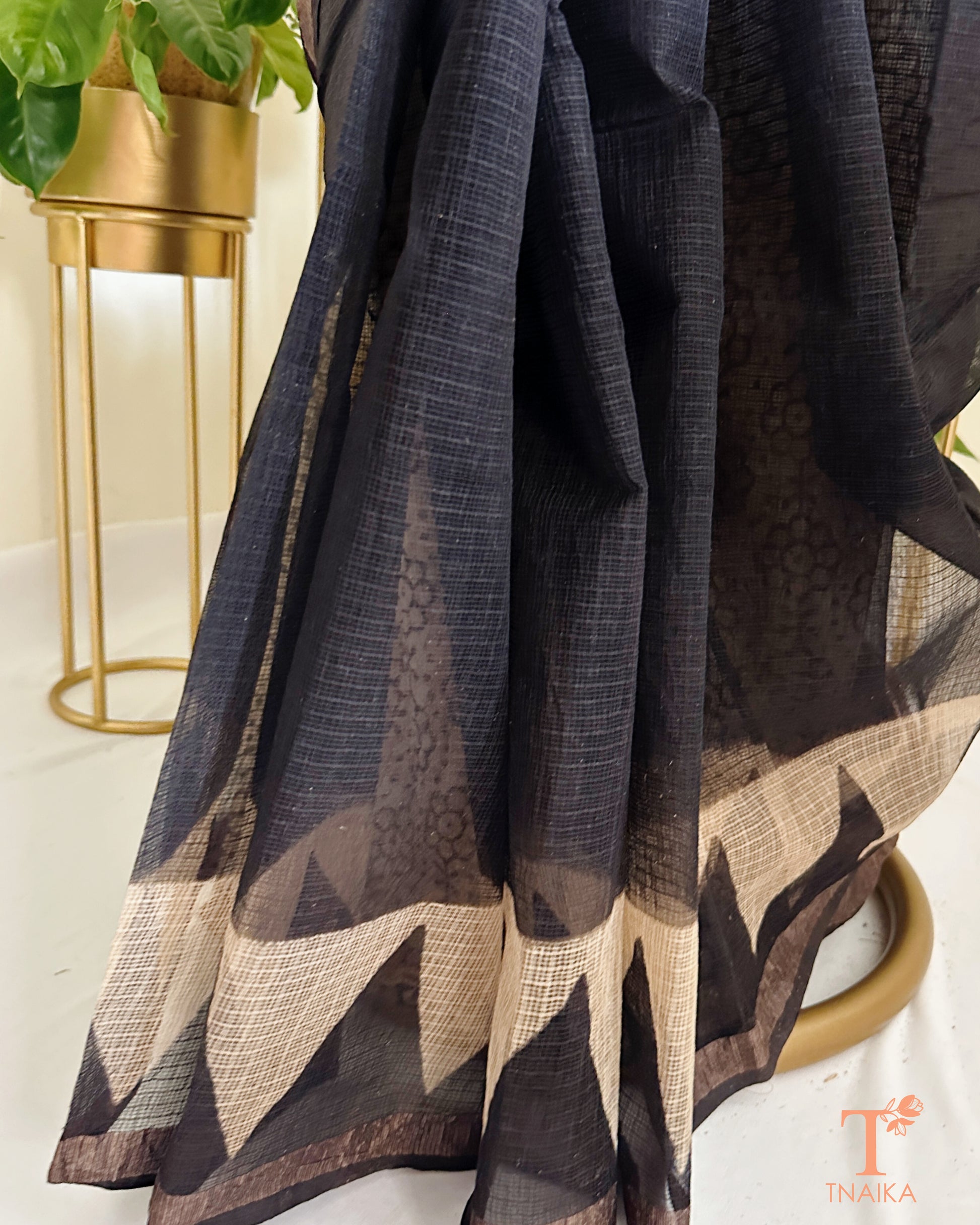 airy kota cotton saree with fine check weave