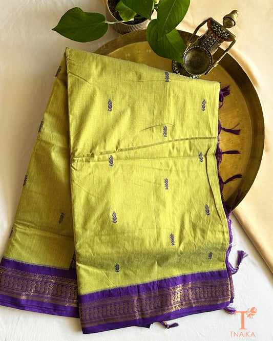 Lightweight cotton saree with intricate zari detailing on border
