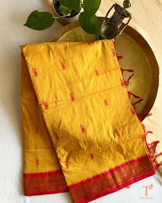 Cotton saree with zari woven border and subtle buti design