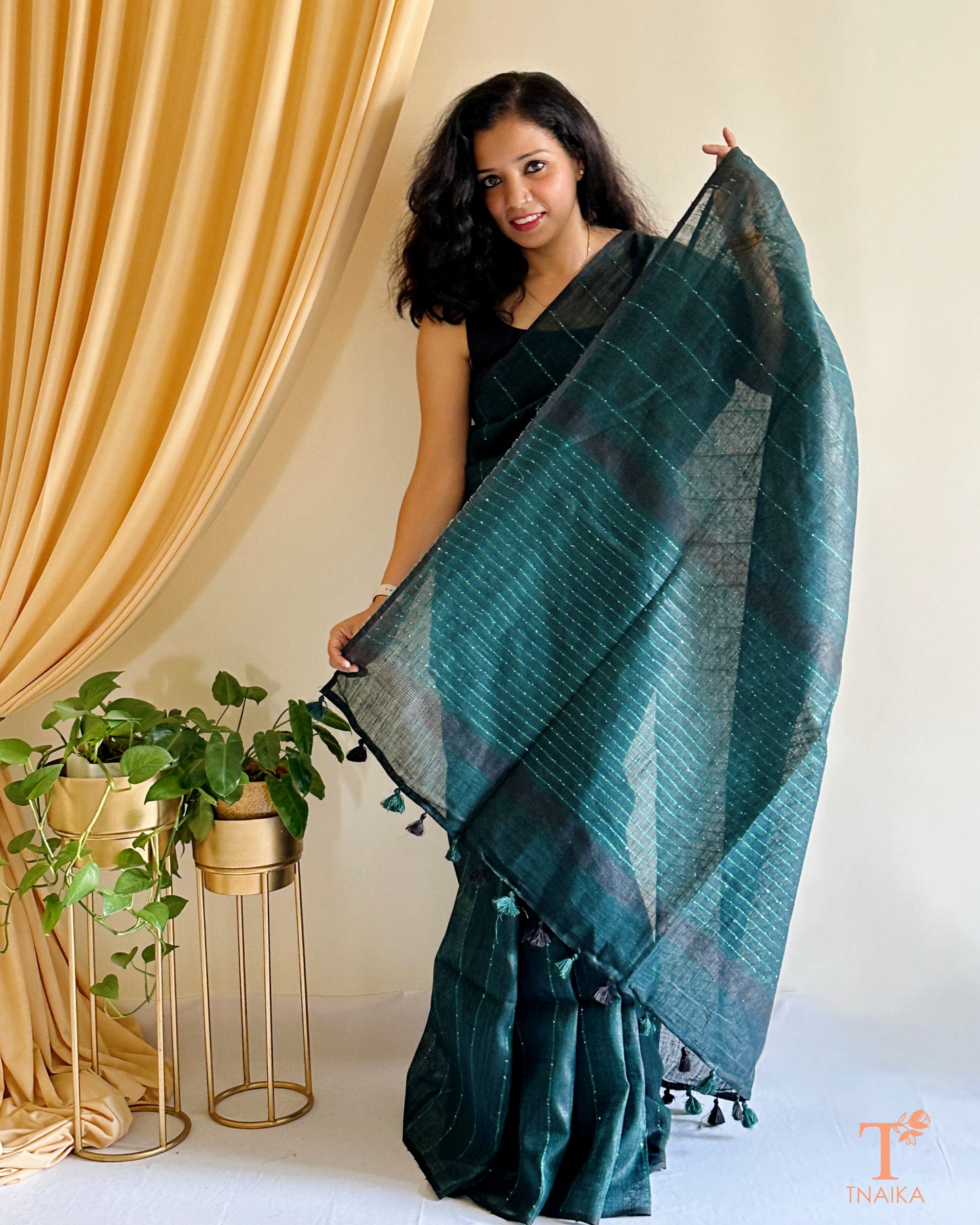 rich textured linen saree 