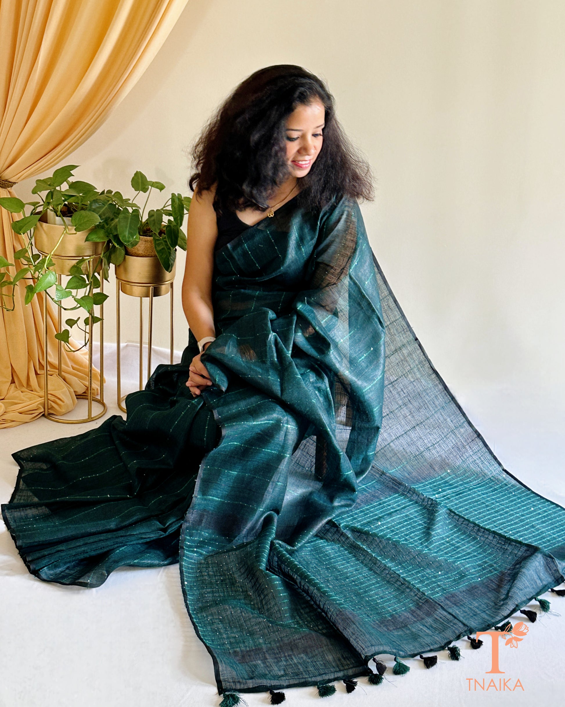 premium handfeel linen saree for festive and occasion wear