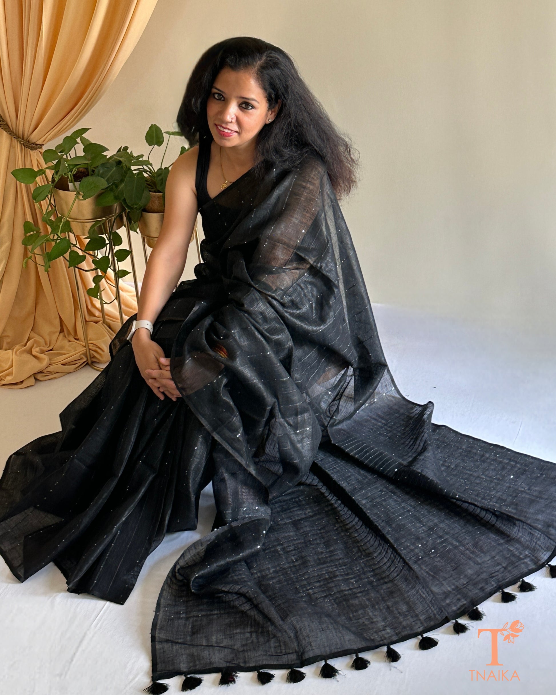 premium linen saree with plain border and minimal design