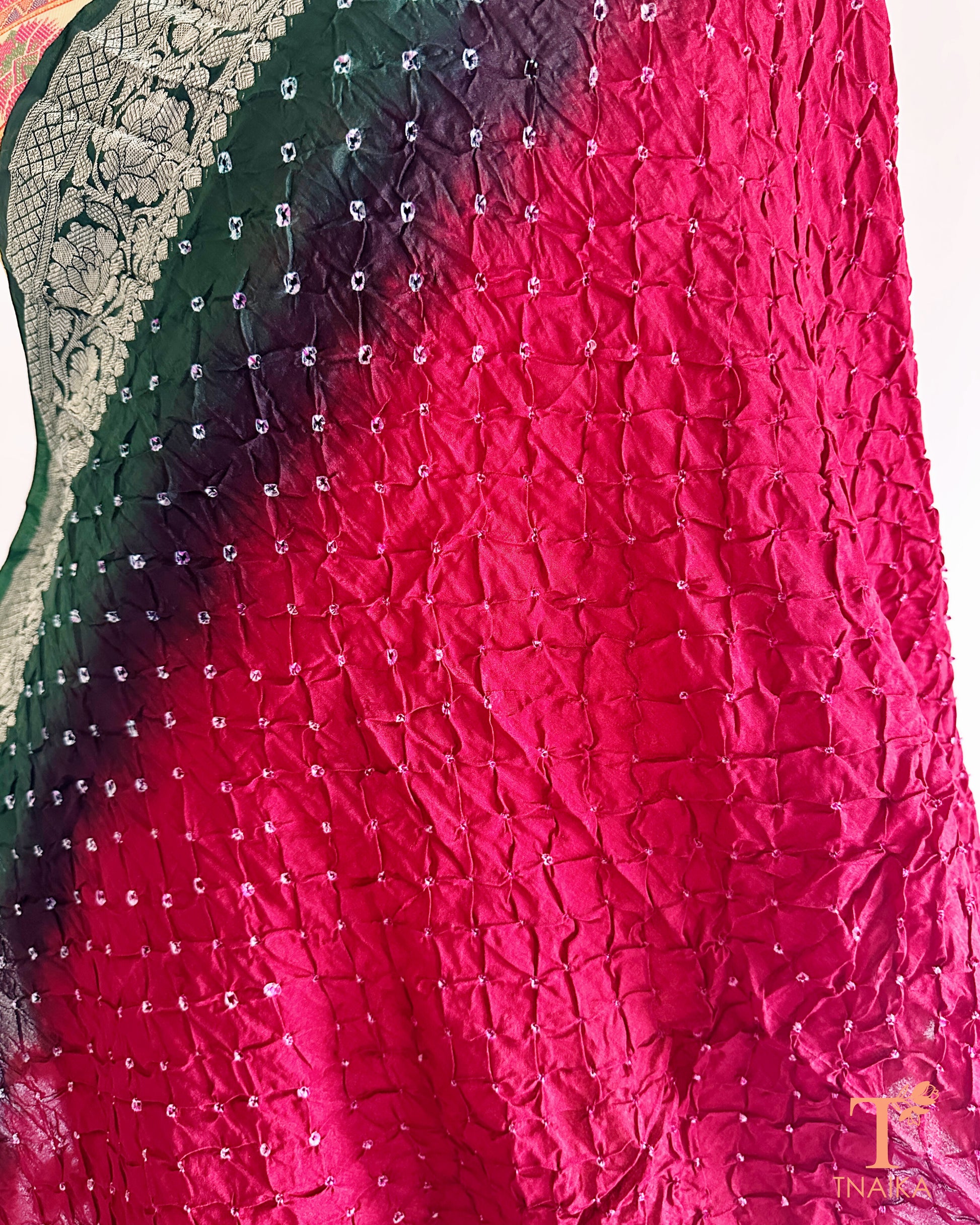 Traditional Kanjiwarm dupatta with woven zari border and textured Bandhej pattern