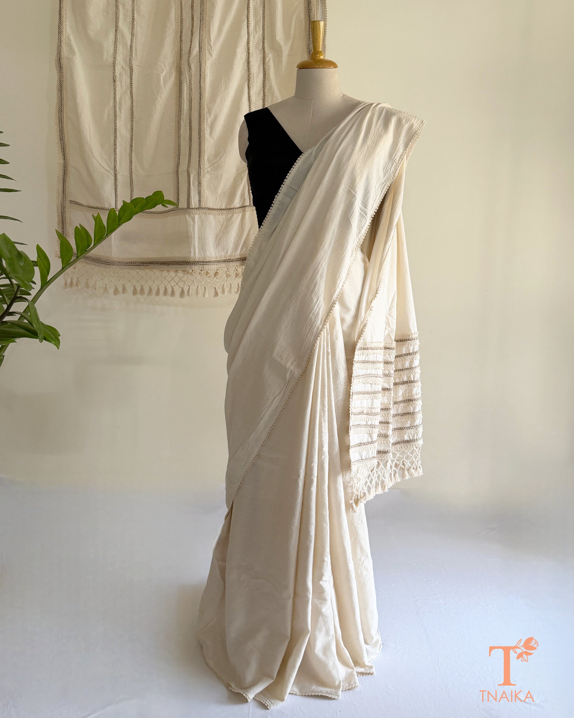 Handmade saree with coordinating Khadi dupatta and lace detailed blouse