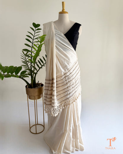 Ivory Khadi saree set with jute lace detailing