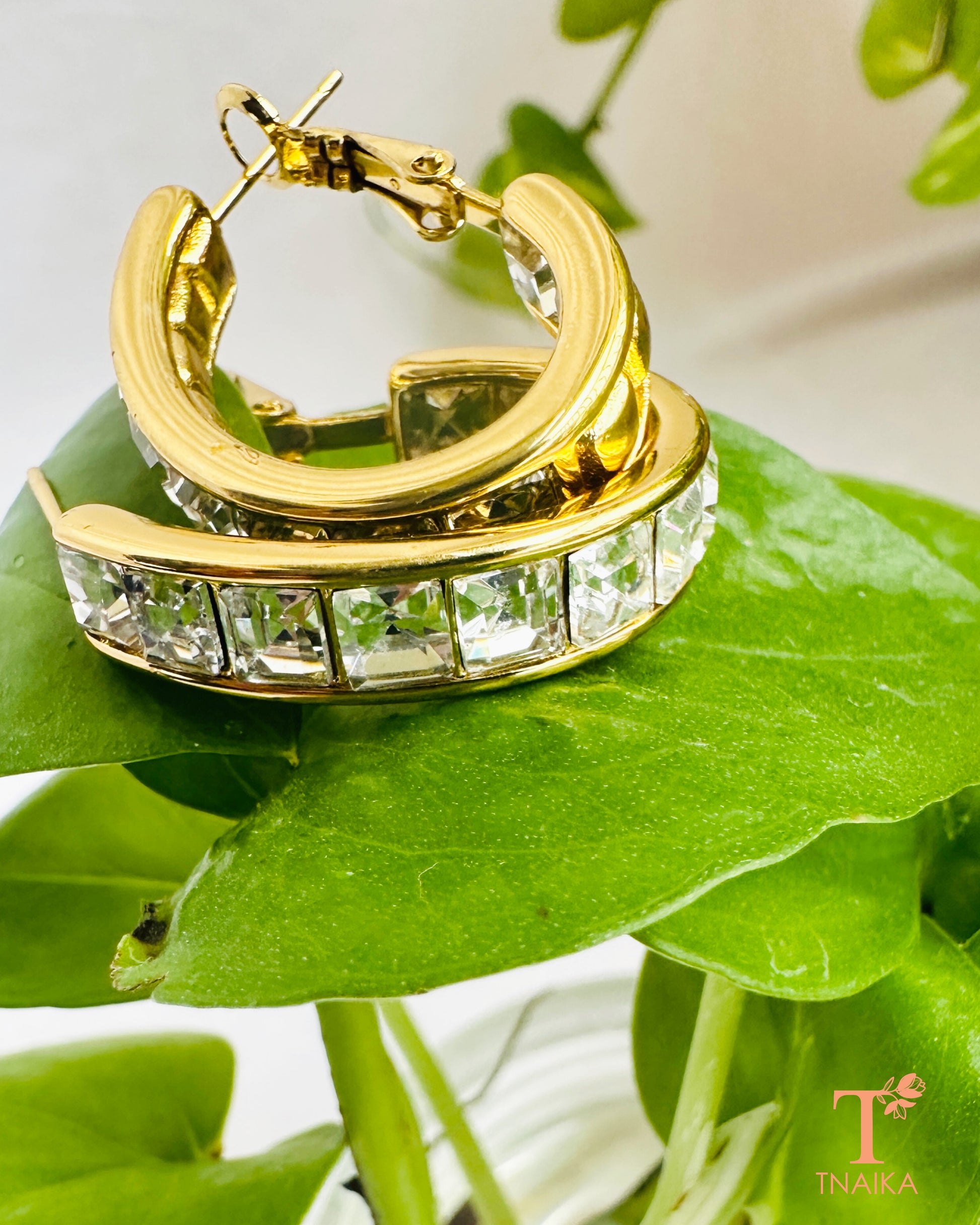 Anti-tarnish gold hoop earrings for women