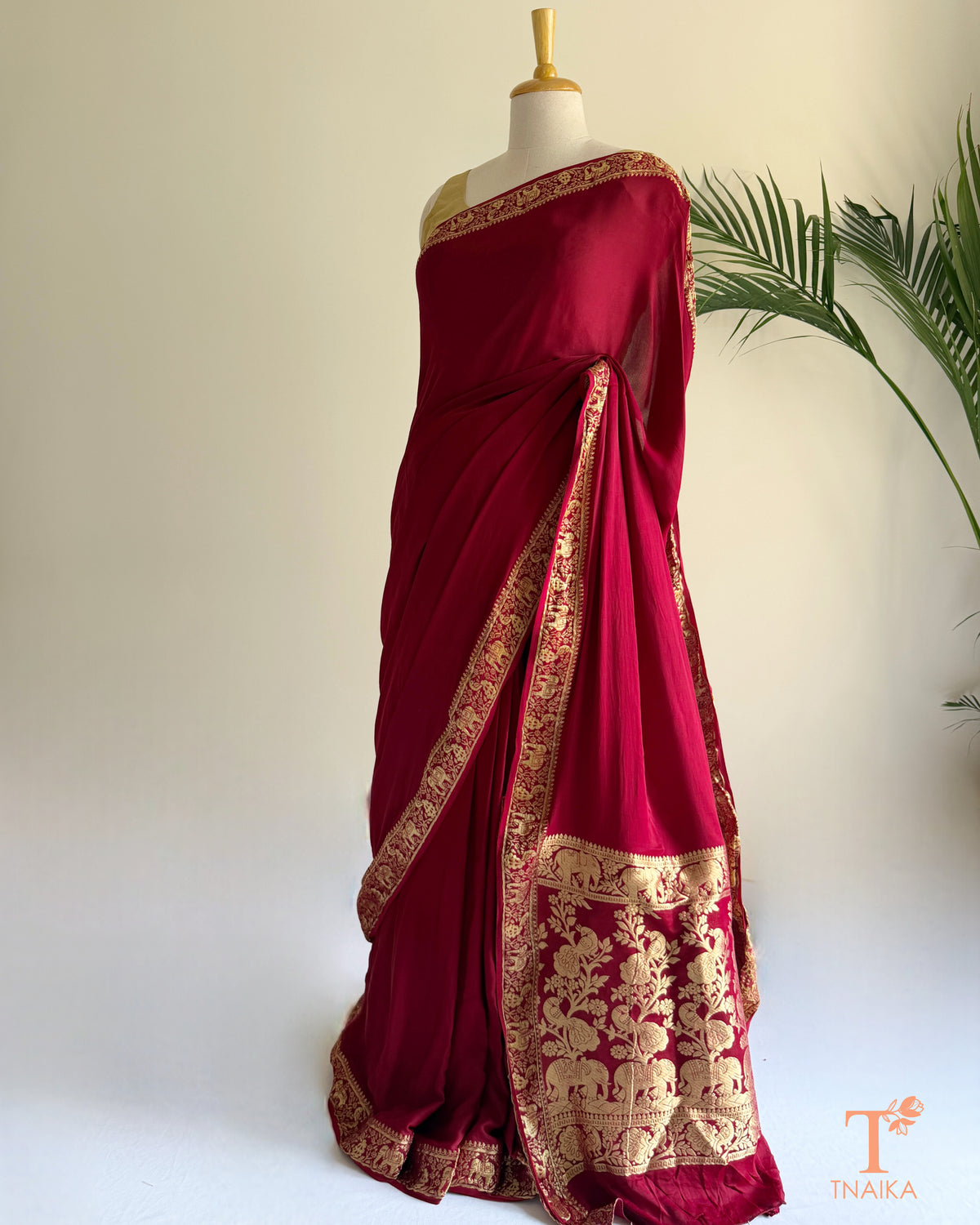 Modal fabric saree featuring Nakshi patterns