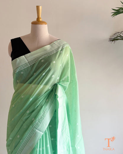 Maheshwari saree featuring a classic cotton texture and decorative border