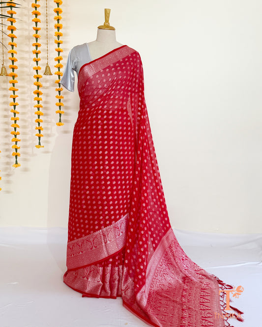 Chiffon georgette saree featuring a Paithani-inspired pallu