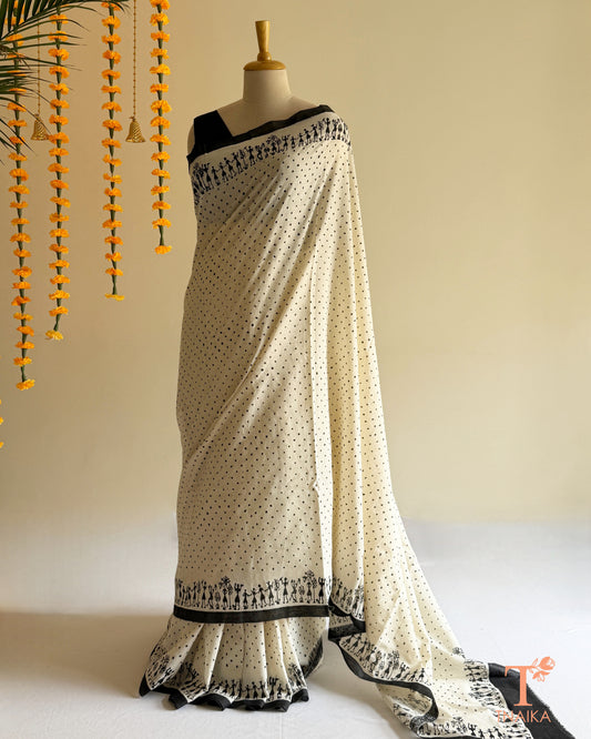 Mul cotton saree with green Warli-inspired printed border