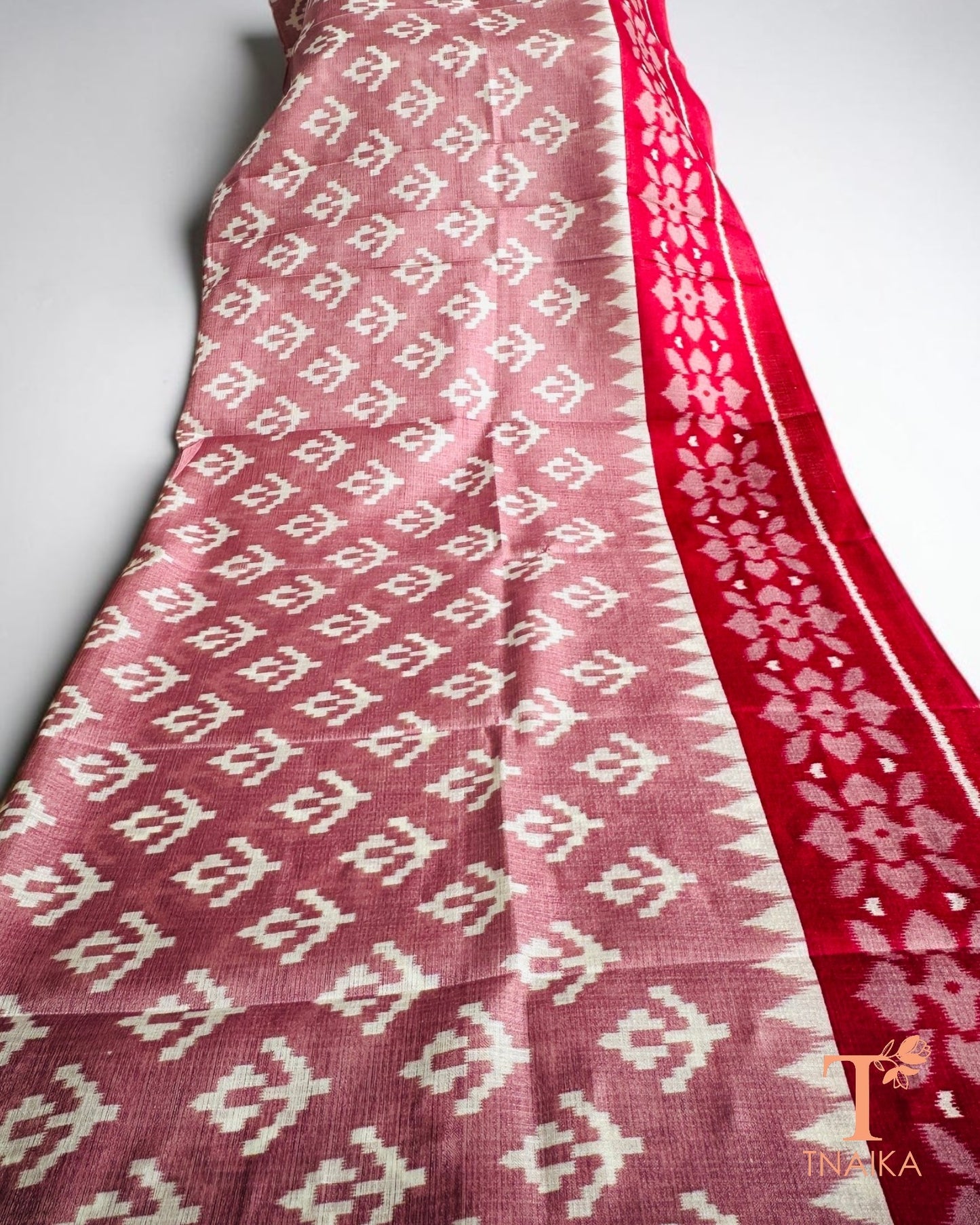 Ethnic silk blend dupatta with premium craftsmanship and elegant appeal.