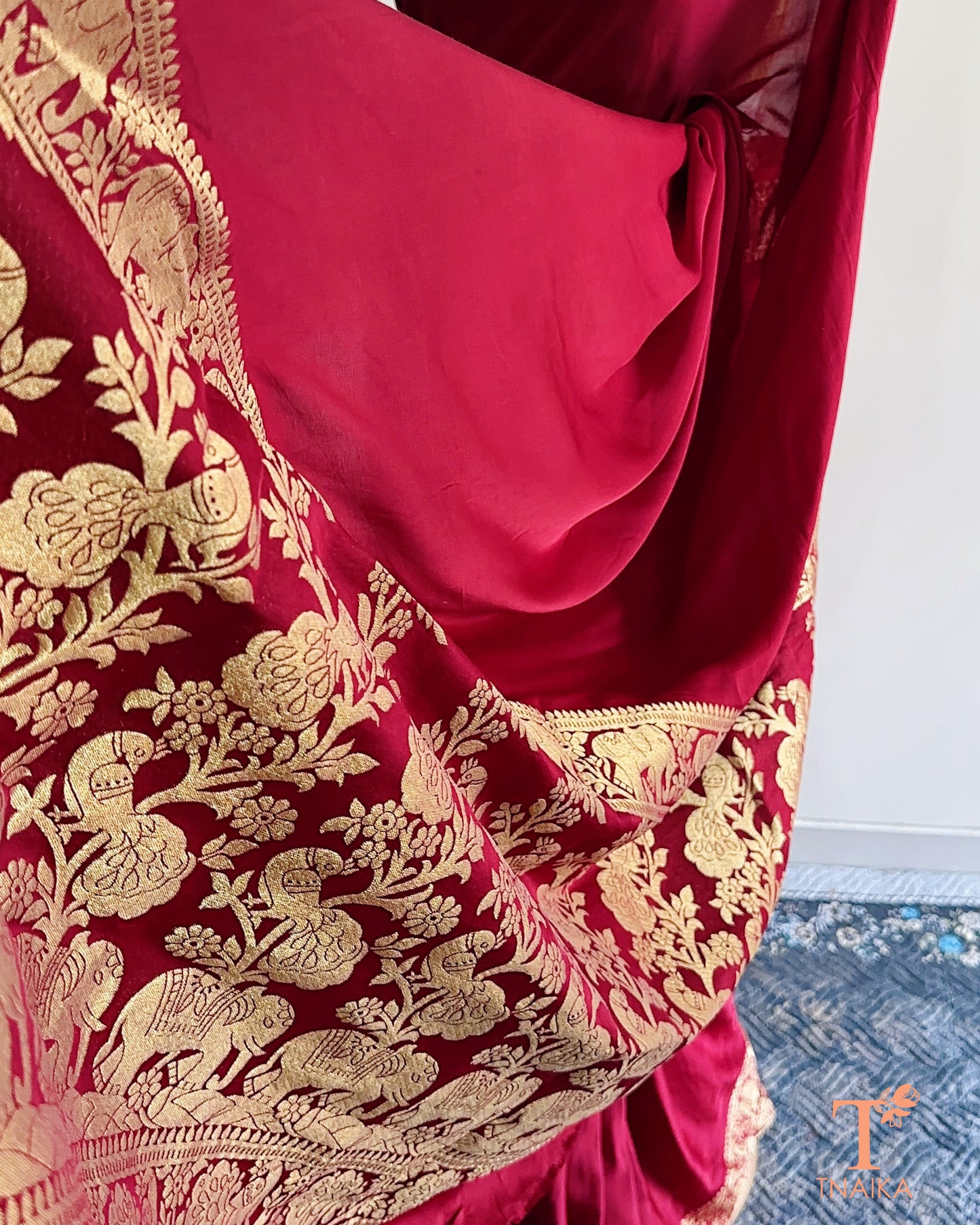 Nakshi Modal Silk Saree - Red