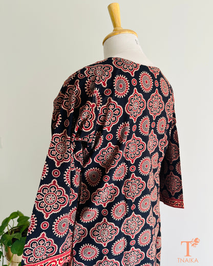 Ethnic print kurti and skirt co-ord set displayed on mannequin