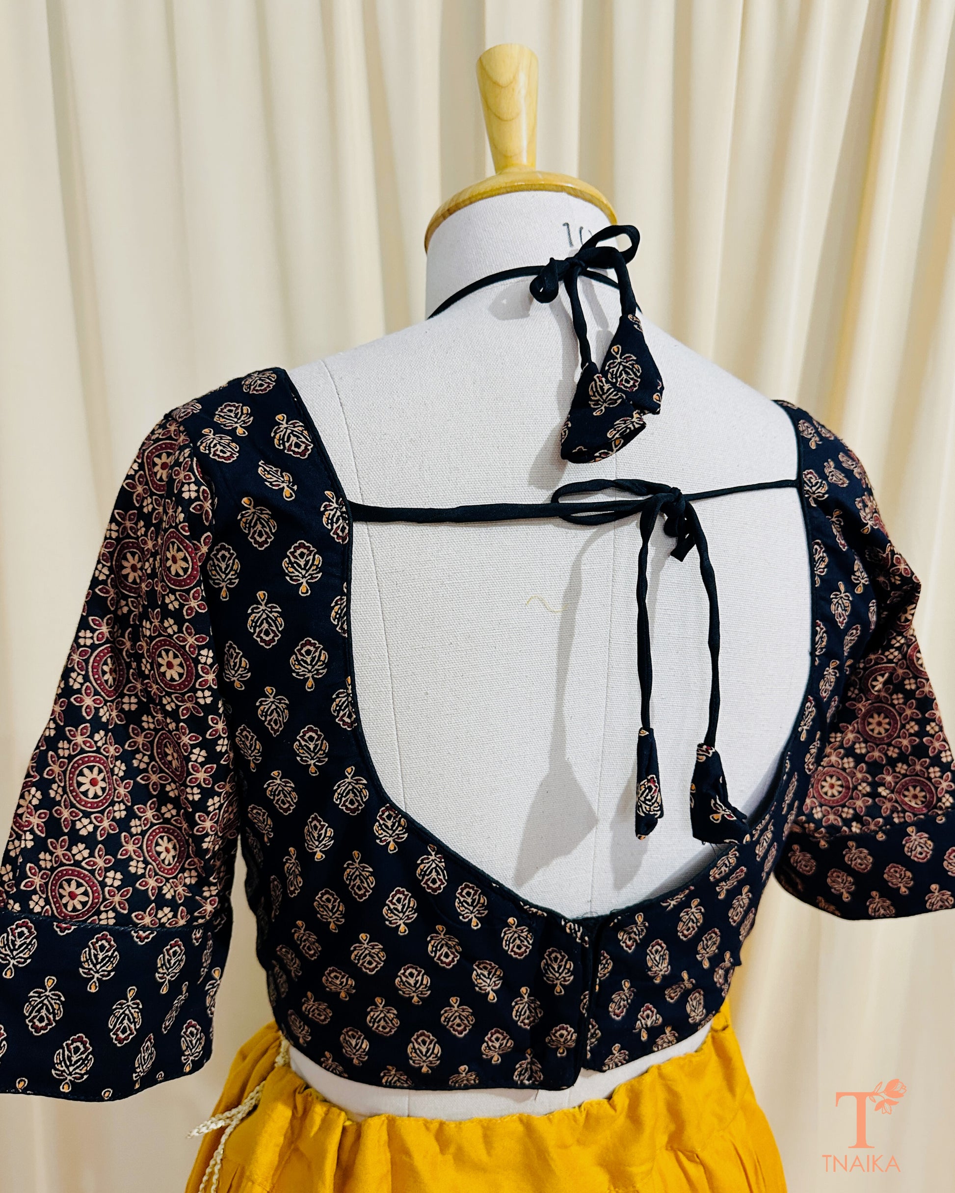 Mumtaz Ajrakh Blouse - Black